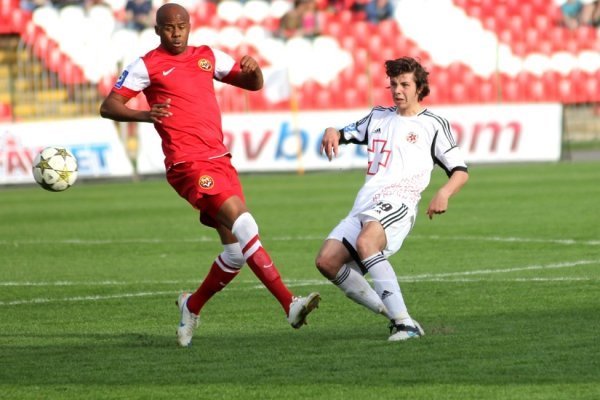 Як «хрестоносці» з «козаками» в футбол грали. ФОТО