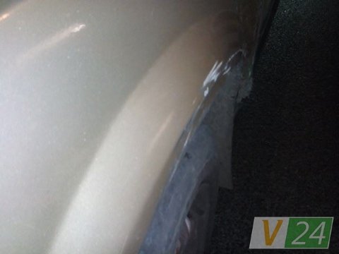 Луцьком гасав п’яний водій із трояндою «для дам». ФОТО