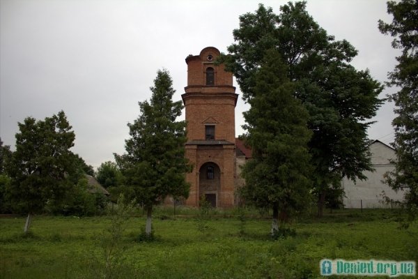 Закинута садиба магнатів на Ковельщині. ФОТО