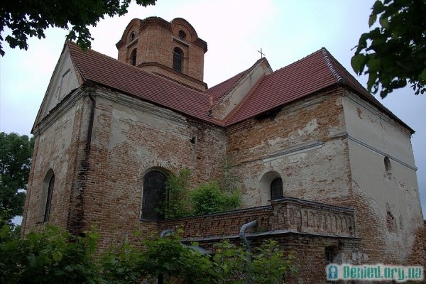 Закинута садиба магнатів на Ковельщині. ФОТО