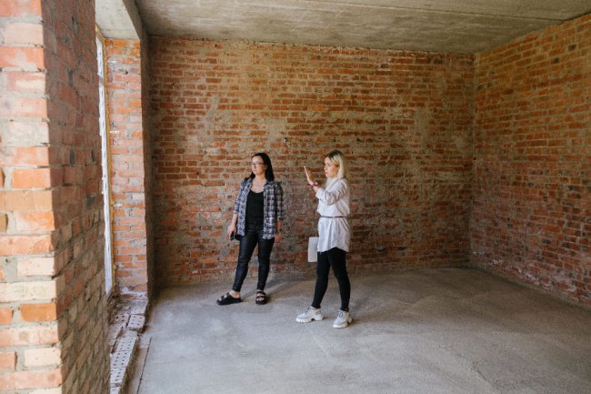 У ЖК «Струмочок» під Луцьком продають збудований котедж*