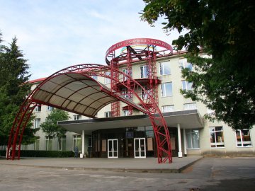 У луцькому виші призупинили навчання, аби добровільно-примусово вакцинувати викладачів