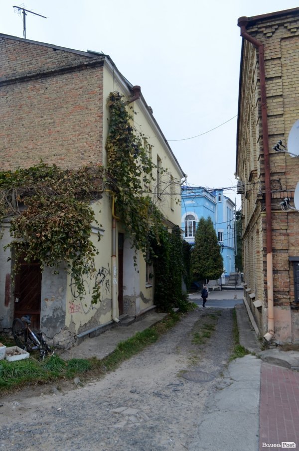 Фотопогляд: вулиця Богдана Хмельницького