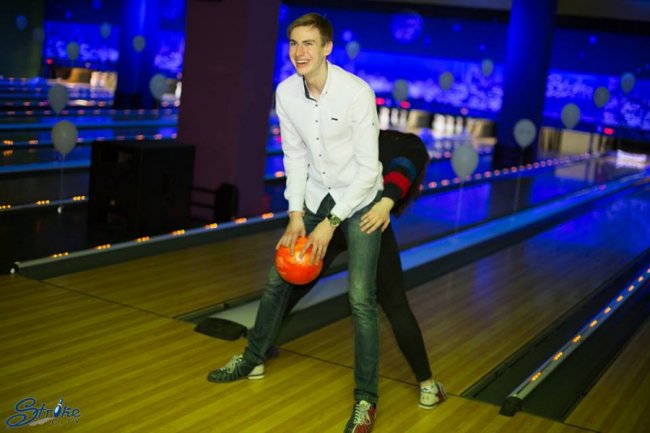 У StrikeCity привітали жінок. ФОТО*