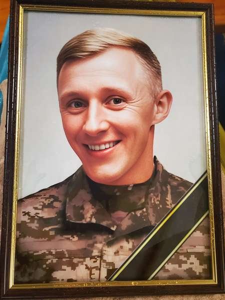 На Волині попрощалися із полеглим Героєм Михайлом Вознюком