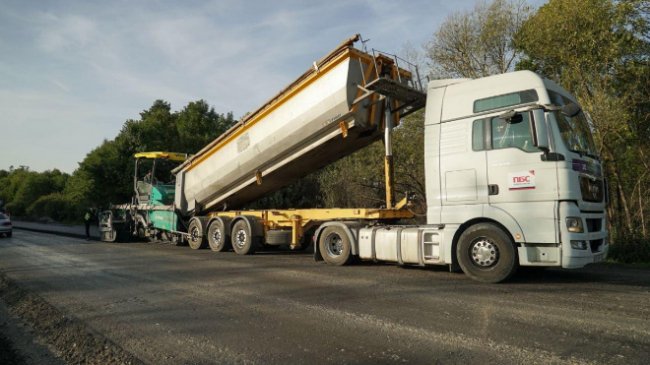 На Волині триває капремонт міжнародної автодороги. ФОТО