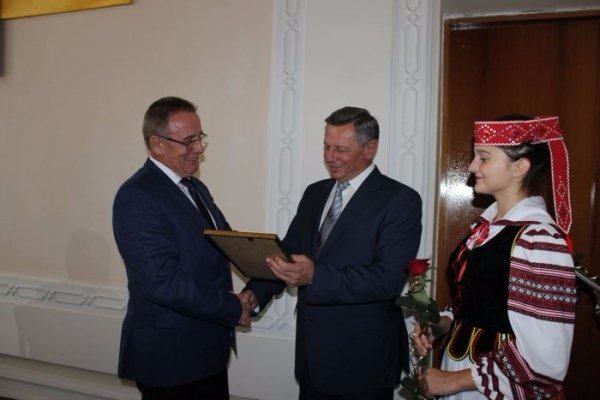 Луцьких фармацевтів привітали зі святом. ФОТО