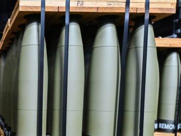 Більшість зброї з пакету допомоги США для України вже знаходиться у Німеччині та Польщі, – CNN