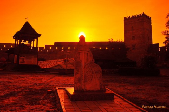 Ранкове місто: дивовижні світлини Луцького замку. ФОТО