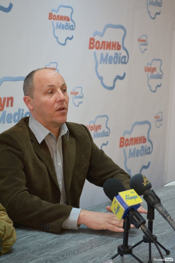 В ці хвилини відбувається грубе порушення закону, - Парубій в Луцьку