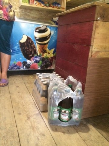 У двох районах Волині «накрили» продаж нелегального алкоголю та сигарет. ФОТО