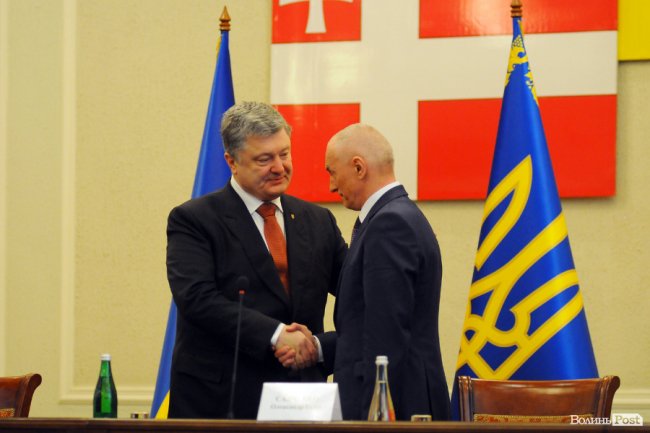 Петро Порошенко і Олександр Савченко