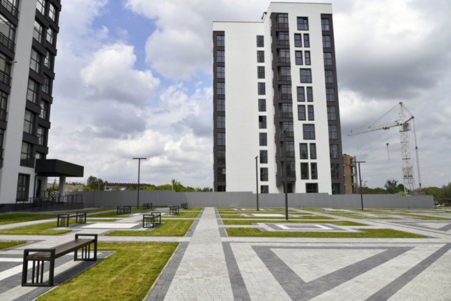 У четвертому будинку ЖК «Супернова» розпочали монтаж теплої підлоги*