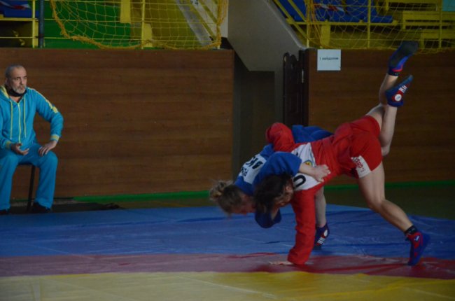 Волинські спортсмени  здобули 5 медалей  на чемпіонаті України з боротьби самбо. ФОТО