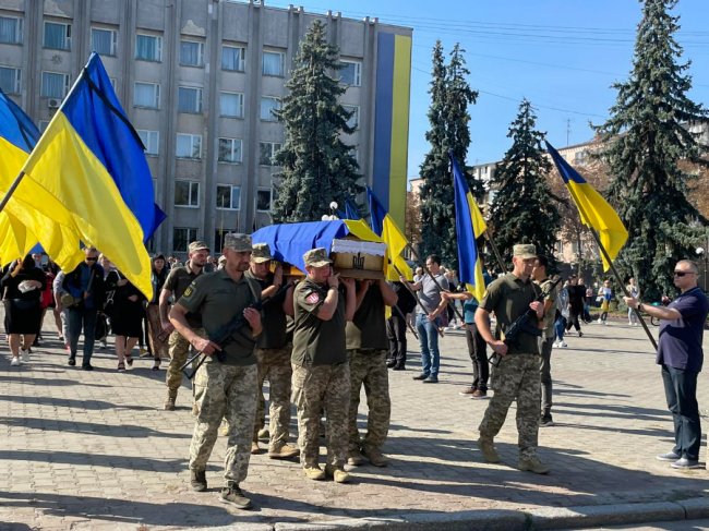На Волині попрощались з Героєм Денисом Андросюком