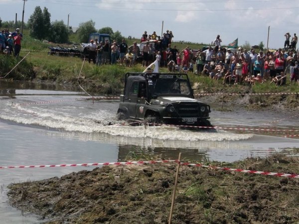 Фестиваль на джипах. ФОТО. ВІДЕО