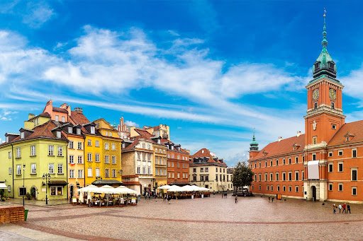 Трансфер зі Львова у Варшаву на таксі: Подорож в умовах війни*