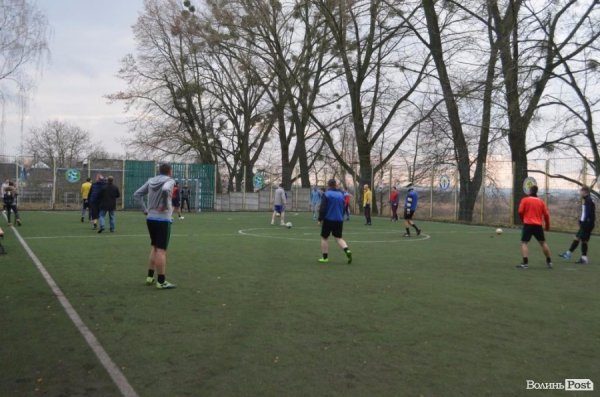 Футбол «Гузь vs Парасюк» – «перемогла дружба»