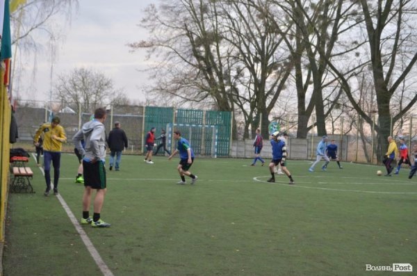 Футбол «Гузь vs Парасюк» – «перемогла дружба»