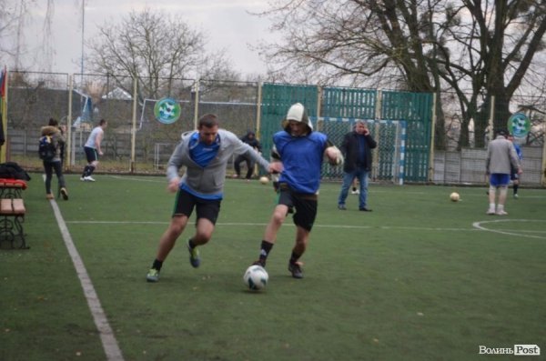 Футбол «Гузь vs Парасюк» – «перемогла дружба»