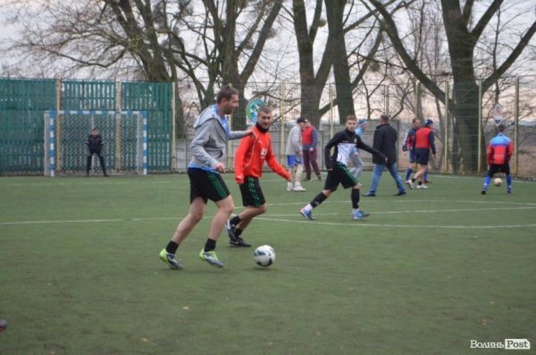 Футбол «Гузь vs Парасюк» – «перемогла дружба»