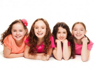 Як вибрати стильний одяг для дівчаток*