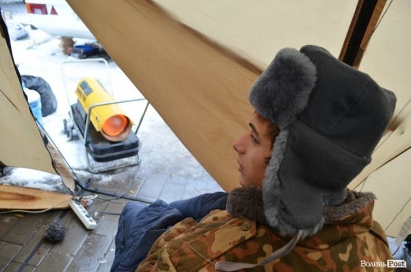 Так гріються «тепловою пушкою»