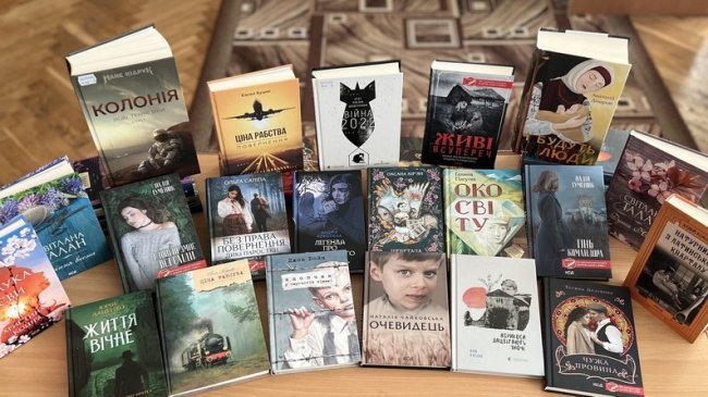 Луцькі бібліотеки отримали велику партію українських книг