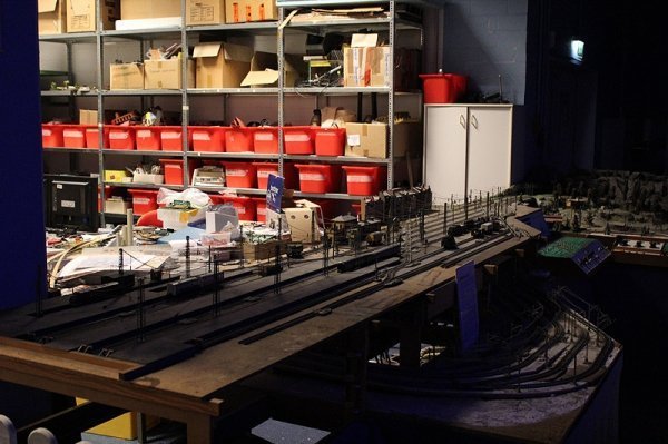 Готові залізничні станції в магазині не купиш