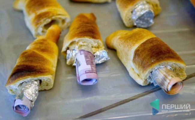 Наркотики-«вітаміни» та пологи: розповіли про будні волинських митників