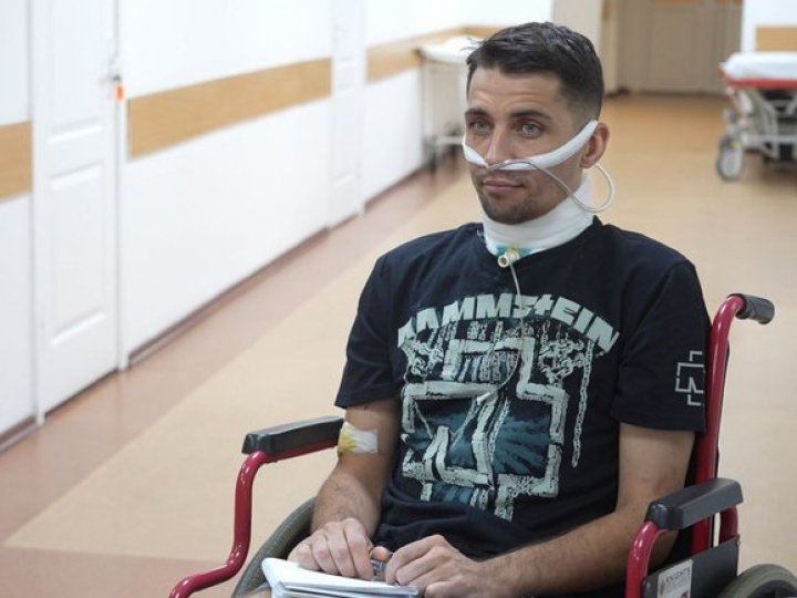 З перерізаним горлом 5 діб повз до українських позицій: історія  військового, який втік з полону рф