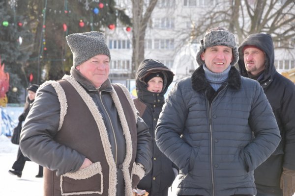 У Луцьку вперше встановили Різдвяного Дідуха