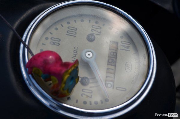 Під Луцьком - тусовка байкерів. ФОТО