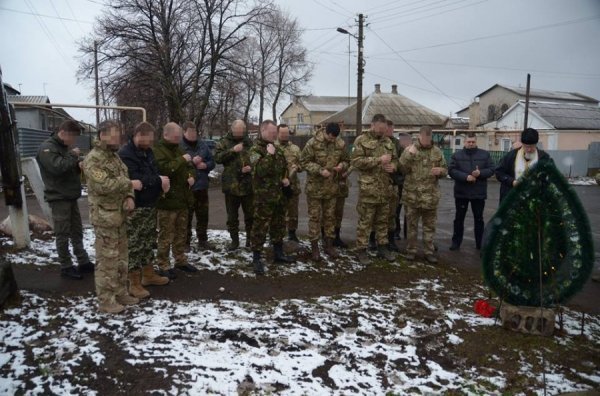 Співробітники Служби Безпеки вшанували пам'ять Віктора Мандзика. ФОТО