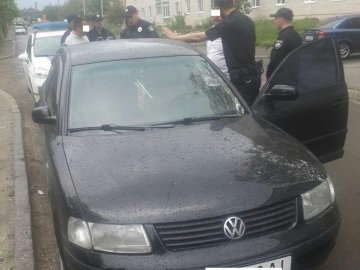 П’яний екс-податківець тікав від патрульних. ФОТО 