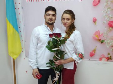 Ні карантин, ні кордони не завадили: на Волині побралася інтернаціональна пара  