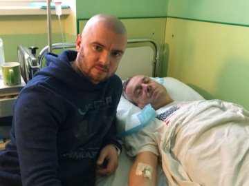 Луцькому художнику успішно видалили пухлину. ФОТО