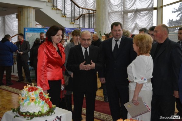 Ювілей Волині: вітання, оплески та нагородження «відомих і почесних». ФОТО