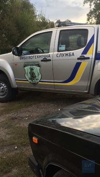 Ймовірно крадені: у помешканні волинянина поліція знайшла багато магнітол та інструментів. ФОТО