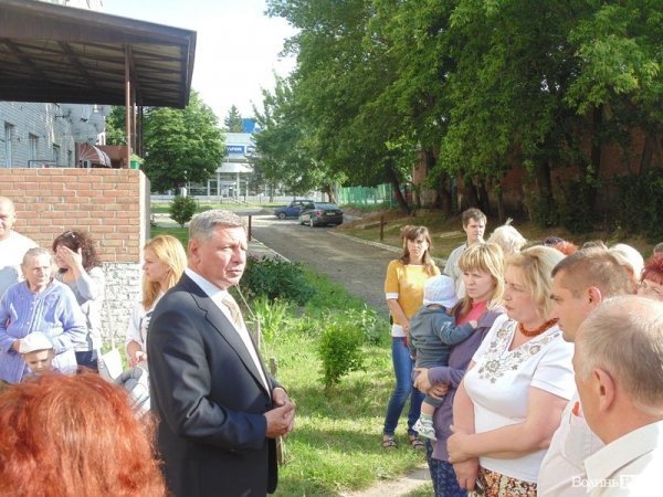 У Луцьку відремонтують двір за 420 тисяч. ФОТО