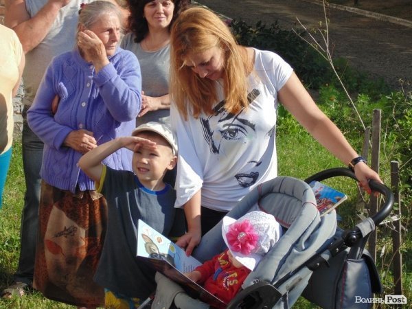 У Луцьку відремонтують двір за 420 тисяч. ФОТО