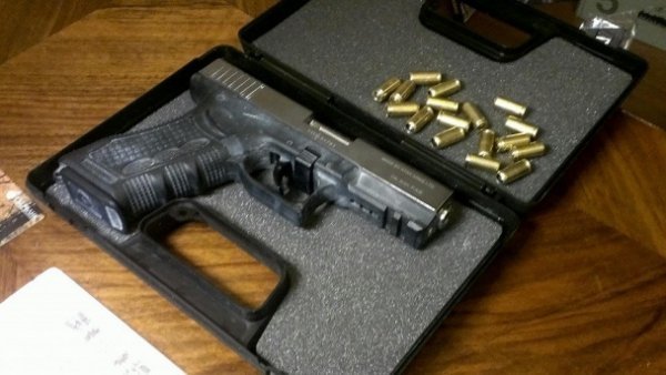 Показали вибухівку та документи затриманих російських диверсантів. ФОТО