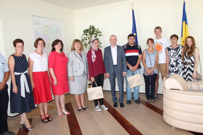 Як юних волинян волонтери-іноземці учили англійської