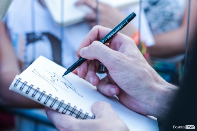 Другий день «Бандерштату» в обличчях та миттєвостях. ФОТОРЕПОРТАЖ