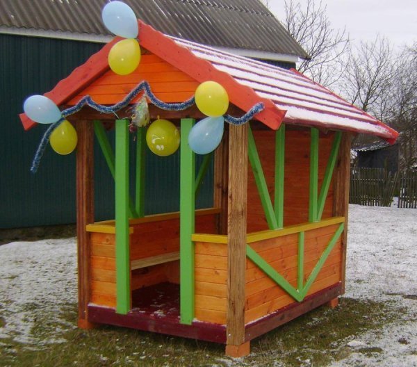 На Прибужжі активно відкривають дитячі майданчики