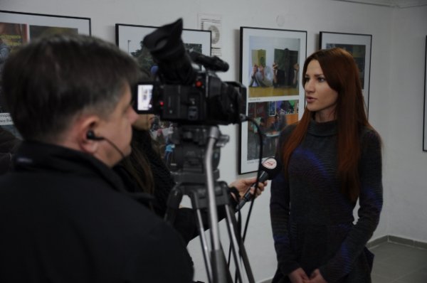 Волинські підлітки показали у фото, як бачать проблему насильства. ФОТО