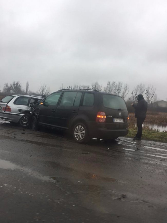  Аварія на Волині: зіткнулись дві автівки. ФОТО