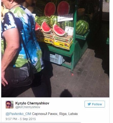 У мережі набуває популярності «аграрний» флешмоб з українськими продуктами за кордоном. ФОТО