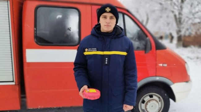 Багатодітним родинам і самотнім людям: у громаді на Волині роздавали сповіщувачі про задимлення