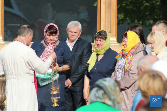 У місті на Волині освятили перші великодні кошики. ФОТО